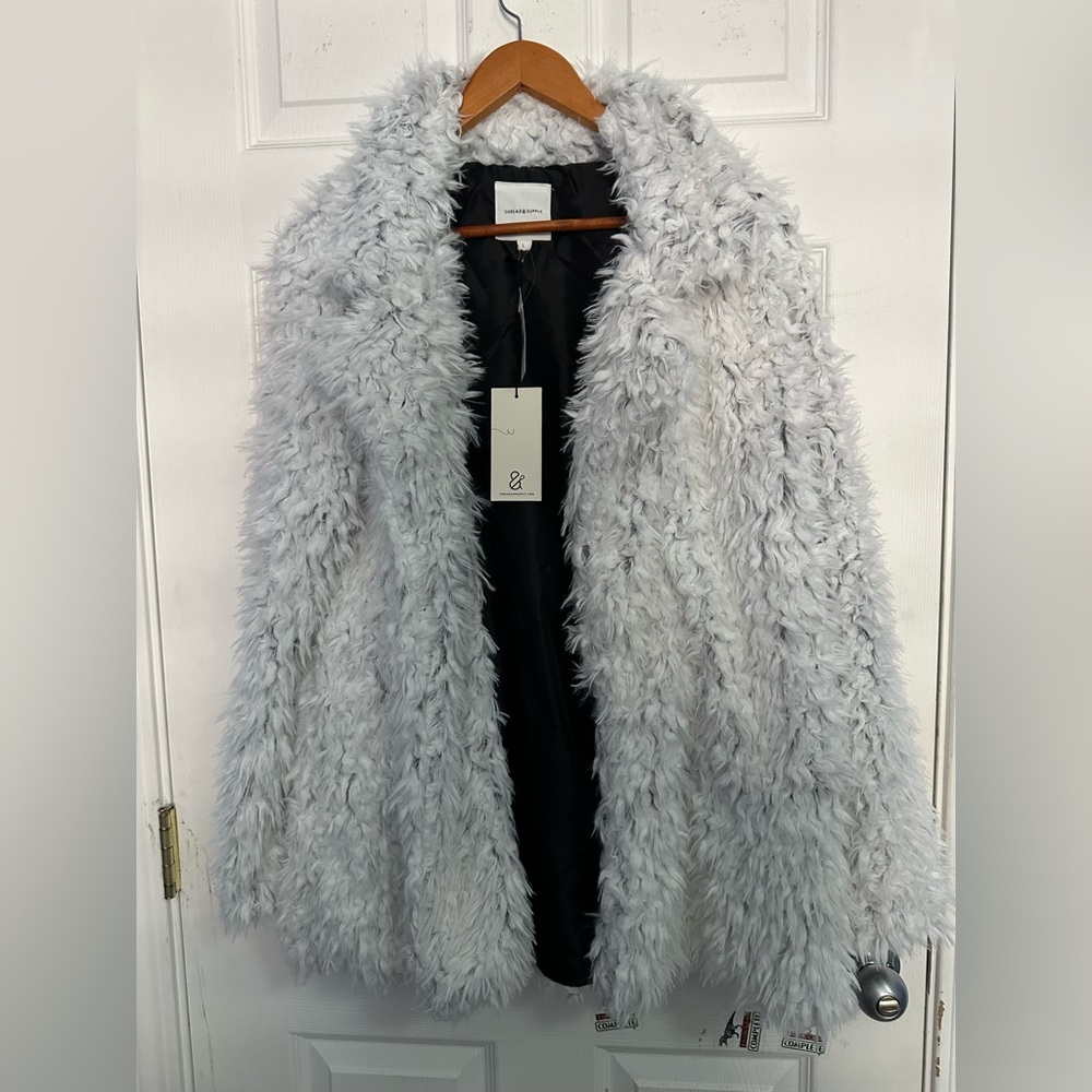 Thread & supply sully teddy jacket large